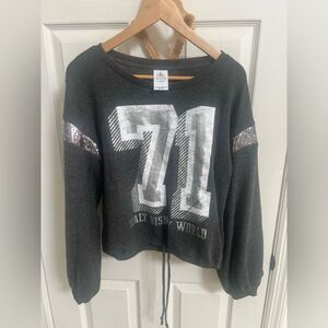 Walt Disney World 71 Gray long sleeve sequin graphic lightweight sweater